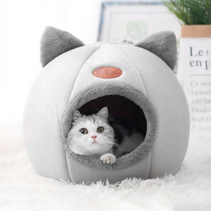 Cozy Deep Sleep Winter Cat Bed