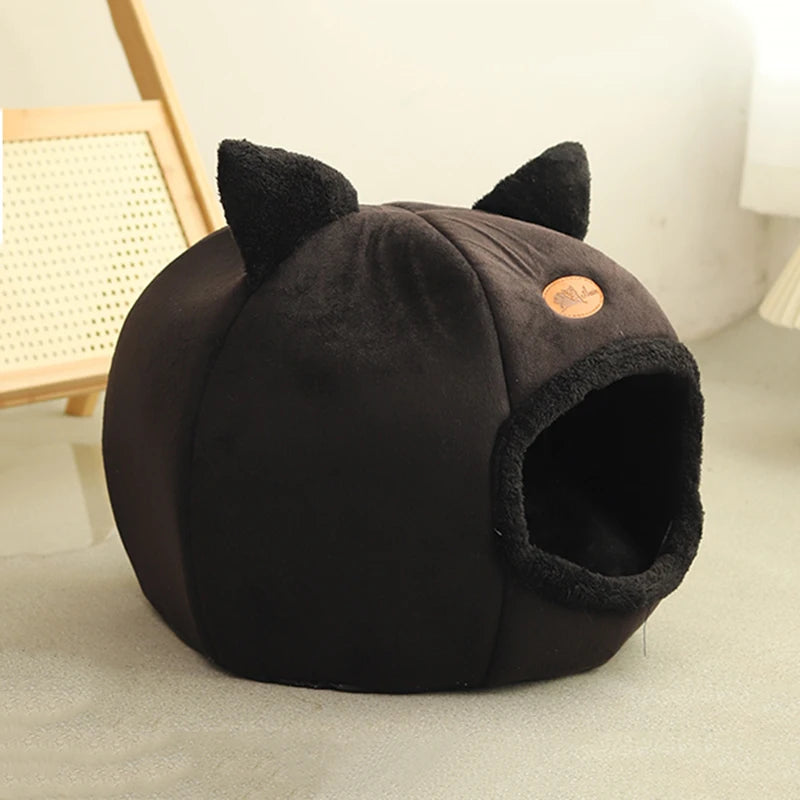 Cozy Deep Sleep Winter Cat Bed